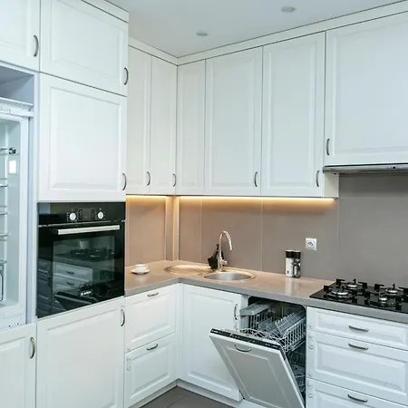 Apartament Wilcza 10 - Bezplatny Parking - Free Parking - Better Warszawa