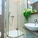 Apartament Wilcza 10 - Bezplatny Parking - Free Parking - Better Warszawa
