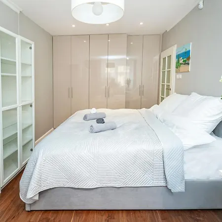 Wilcza 10 - Bezplatny Parking - Free Parking - Better Apartment *